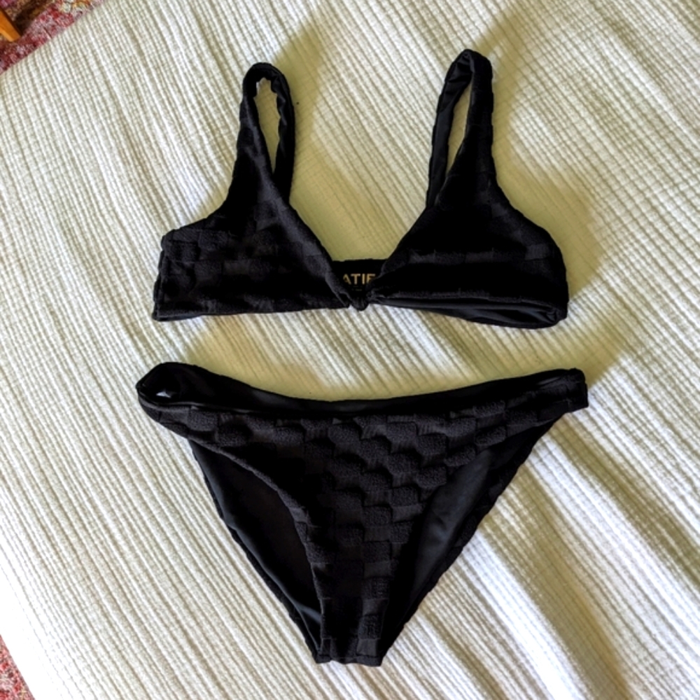 Skatie Monaco Penny top and Cheryl Bottoms